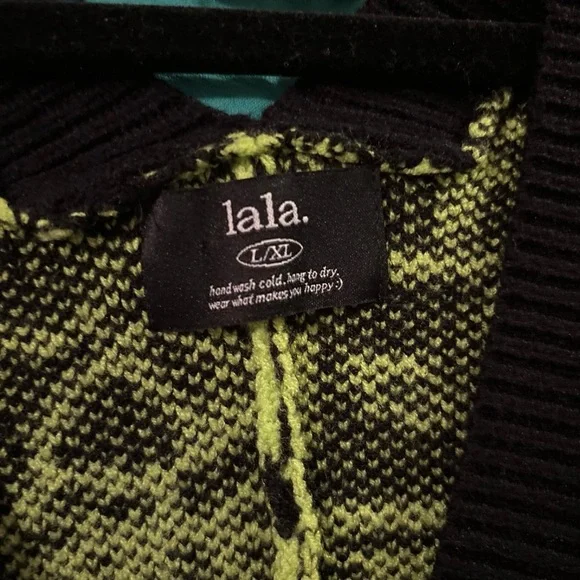 LaLa cardigan - Picture 3 of 3